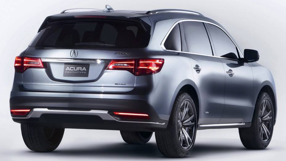 O modelo que antecipa a próxima geração do crossover MDX, programada para chegar ao mercado no fim de 2013 | <a href="https://beta-develop.quatrorodas.abril.com.br/saloes/detroit/2013/acura-mdx-prototype-731022.shtml" rel="migration">Leia mais</a>