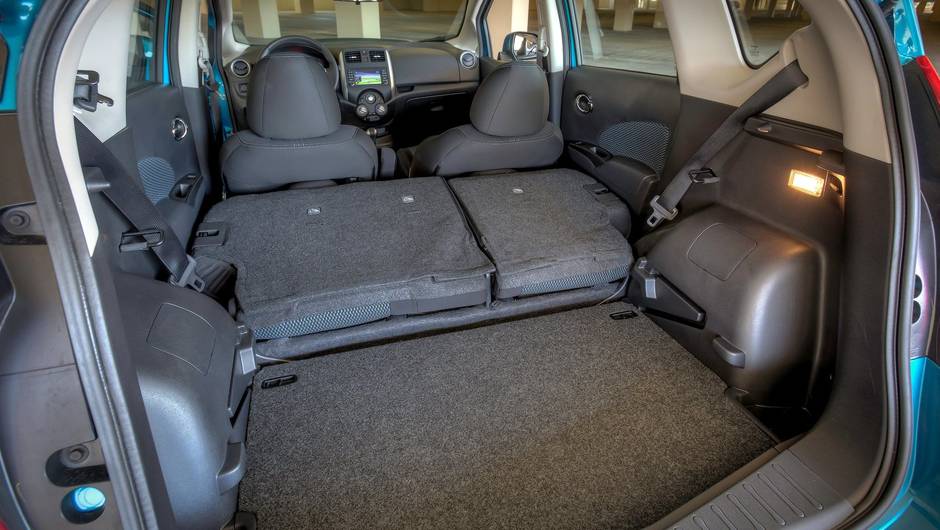 Hatch traz o sistema AroundView Monitor e NissanConnect (na versão SL) | <a href="https://beta-develop.quatrorodas.abril.com.br/saloes/detroit/2013/nissan-versa-note-731021.shtml" rel="migration">Leia mais</a> Hatch traz o sistema AroundView Monitor e NissanConnect (na versão SL) | <a href="https://beta-develop.quatrorodas.abril.com.br/saloes/detroit/2013/nissan-versa-note-731021.shtml" rel="migration">Leia mais</a>