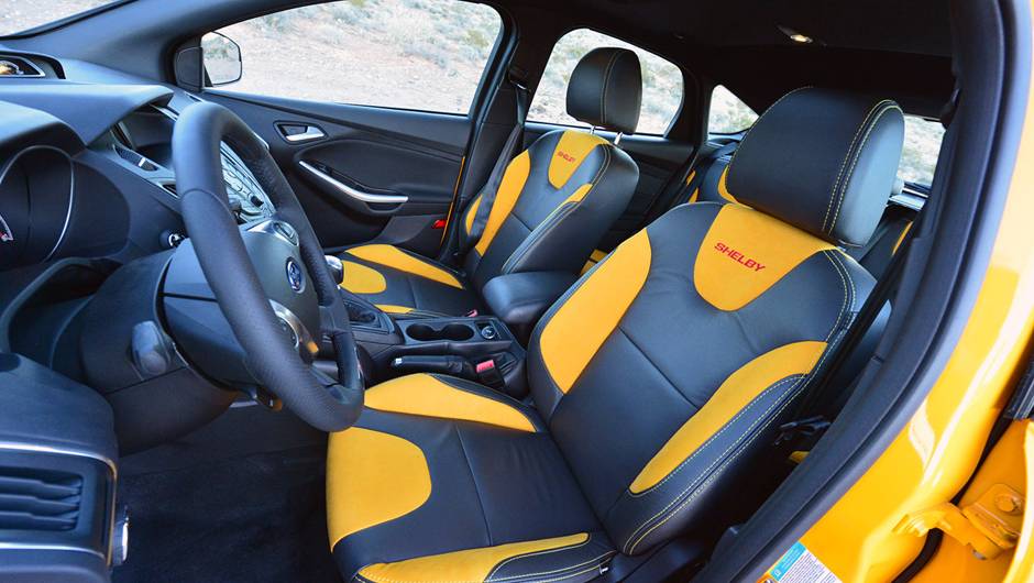 Apenas 500 unidades do modelo ser&atilde;o produzidas anualmente | <a href="https://beta-develop.quatrorodas.abril.com.br/saloes/detroit/2013/shelby-focus-st-731039.shtml" rel="migration">Leia mais</a>