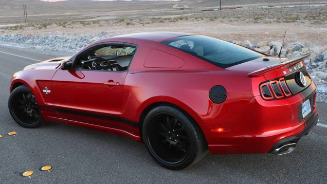 O motor do modelo desenvolve 850 cavalos de potência | <a href="https://beta-develop.quatrorodas.abril.com.br/saloes/detroit/2013/shelby-gt500-super-snake-wide-body-731036.shtml" rel="migration">Leia mais</a> O motor do modelo desenvolve 850 cavalos de potência | <a href="https://beta-develop.quatrorodas.abril.com.br/saloes/detroit/2013/shelby-gt500-super-snake-wide-body-731036.shtml" rel="migration">Leia mais</a>