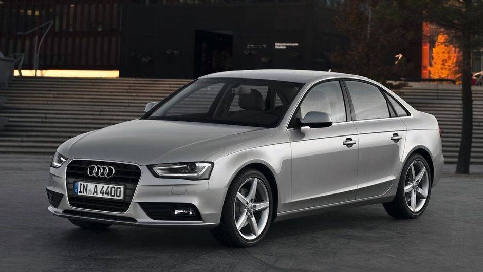 SEDÃS ESPORTIVOS: Audi A4 SEDÃS ESPORTIVOS: Audi A4