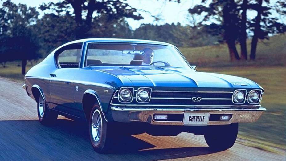 General Motors - N&uacute;mero de ve&iacute;culos envolvidos: 6,7 milh&otilde;es | Modelos: todos fabricados pela montadora entre 1965 e 1970 | Ano: 1971 | Motivo do recall: Problemas no motor que impactavam a acelera&ccedil;&atilde;o e os freios dos carros