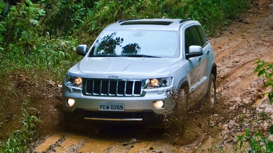 Novo motor da VM Motori &eacute; um 3.0 V6 24V turbo de 241 cv e 56 mkgf de torque | <a href="https://beta-develop.quatrorodas.abril.com.br/carros/lancamentos/jeep-grand-cherokee-crd-733809.shtml" rel="migration">Leia mais</a>