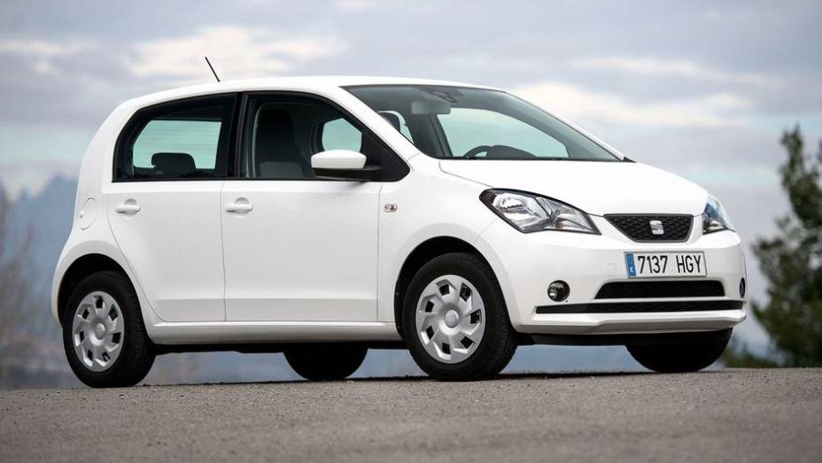 A Seat apresenta neste Sal&atilde;o de Genebra aquele que &eacute;, segundo a pr&oacute;pria montadora, seu carro com menor taxa de emiss&atilde;o de CO2: o Mii Ecofuel | <a href="%20https://beta-develop.quatrorodas.abril.com.br/saloes/genebra/2013/seat-mii-ecofuel-735056.shtml" rel="migration">Leia mais</a>