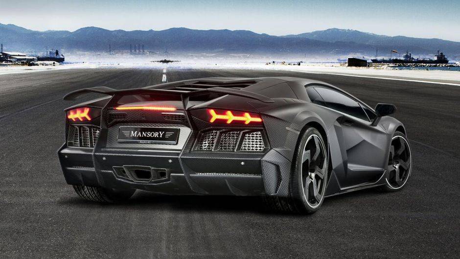 O modelo &eacute; baseado na Lamborghini Aventador | <a href="https://beta-develop.quatrorodas.abril.com.br/saloes/genebra/2013/honda-civic-tourer-735173.shtml" rel="migration">Leia mais</a>