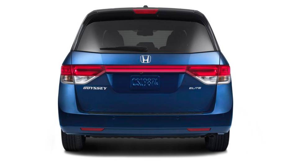 Mas a grande surpresa está no porta-malas! | <a href="https://beta-develop.quatrorodas.abril.com.br/saloes/new-york/2013/honda-odyssey-737180.shtml" rel="migration">Leia mais</a>