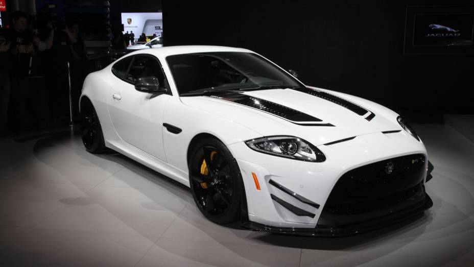 Jaguar XKR-S GT | <a href="https://beta-develop.quatrorodas.abril.com.br/saloes/new-york/2013/jaguar-xkr-s-gt-737110.shtml" rel="migration">Leia mais</a>