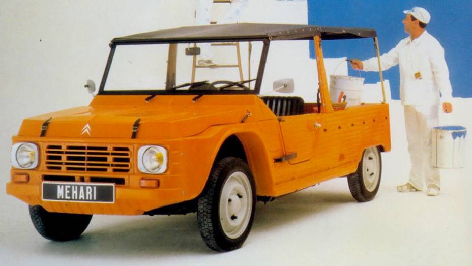 M&eacute;hari (1968) - Esp&eacute;cie de jipe com carroceria alongada de pl&aacute;stico, vinha com laterais estriadas e parabrisa dobr&aacute;vel. Sem o banco traseiro, virava uma picape aberta.