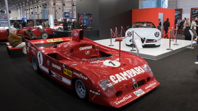 O prot&oacute;tipo Alfa Romeo 33 T12 foi campe&atilde;o mundial de marcas em 1975, deixando os Porsche para tr&aacute;s