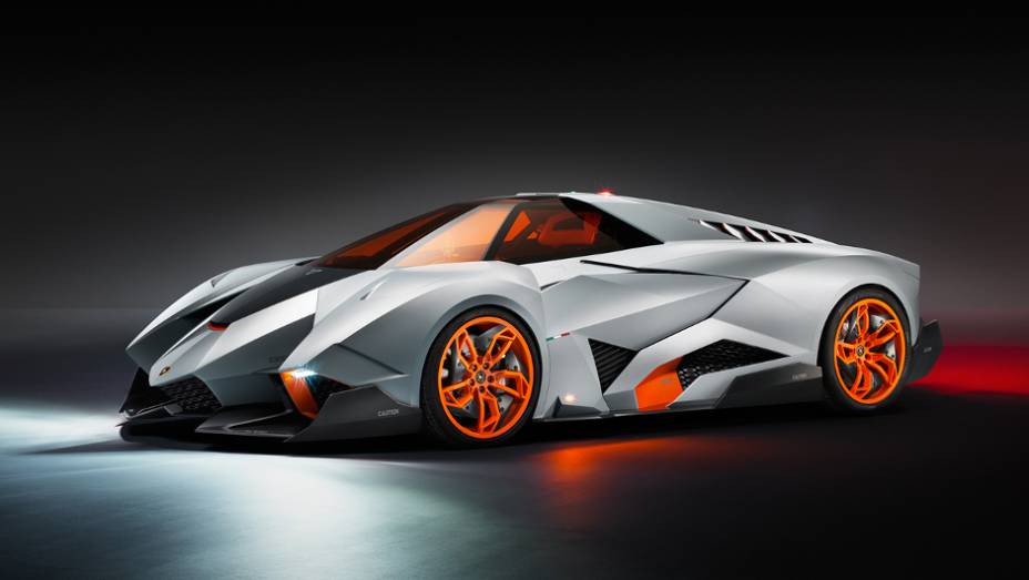 Lamborghini cria Egoista concept | <a href="https://beta-develop.quatrorodas.abril.com.br/noticias/fabricantes/lamborghini-cria-egoista-concept-741099.shtml" rel="migration">Leia mais</a>