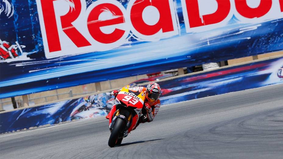 Marc M&aacute;rquez (REpsol Honda Team) venceu nos EUA e refor&ccedil;ou ainda mais a lideran&ccedil;a na competi&ccedil;&atilde;o | <a href="%20https://beta-develop.quatrorodas.abril.com.br/moto/noticias/motogp-marquez-vence-eua-segue-lider-747598.shtml" rel="migration">Leia mais</a>