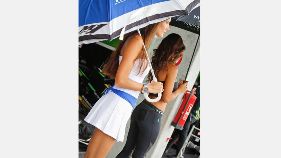 Veja as belas garotas da MotoGP da Rep&uacute;blica Tcheca e saiba como foi a corrida! | <a href="https://beta-develop.quatrorodas.abril.com.br/moto/galerias/competicoes/motogp-republica-tcheca-domingo-751230.shtmll" rel="migration">Leia mais</a>