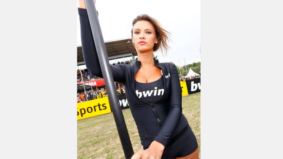 Veja as belas garotas da MotoGP da Rep&uacute;blica Tcheca e saiba como foi a corrida! | <a href="https://beta-develop.quatrorodas.abril.com.br/moto/galerias/competicoes/motogp-republica-tcheca-domingo-751230.shtmll" rel="migration">Leia mais</a>
