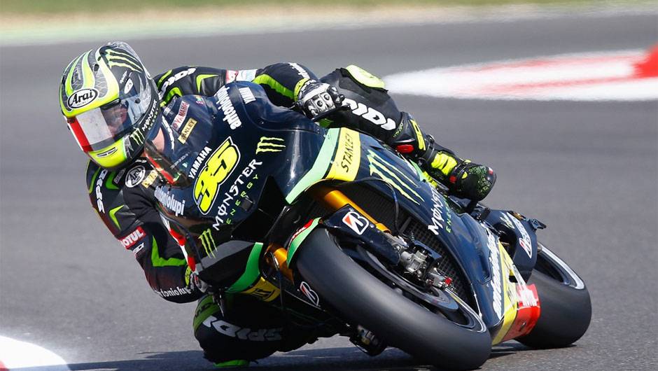 Cal Crutchlow foi o terceiro mais r&aacute;pido na Inglaterra | <a href="https://beta-develop.quatrorodas.abril.com.br/moto/noticias/motogp-marquez-garante-pole-silverstone-751994.shtml" rel="migration">Leia mais</a>