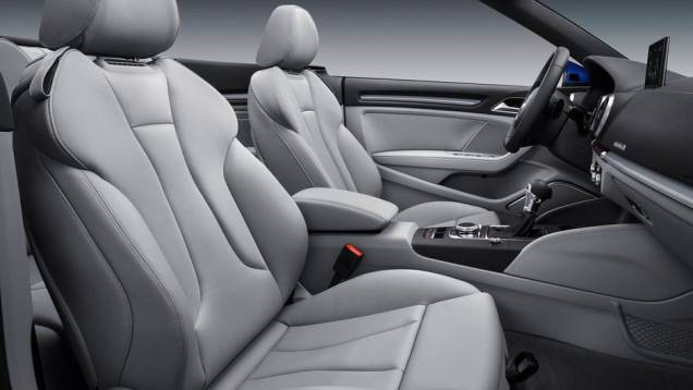 Também há um motor a diesel, o 2.0 TDI (148 cv). Já a futura versão S3 Cabriolet receberá um 2.0 TSI, de 296 cv | <a href="%20https://beta-develop.quatrorodas.abril.com.br/saloes/frankfurt/2013/audi-a3-cabriolet-753007.shtml" rel="migration">Leia mais</a> Também há um motor a diesel, o 2.0 TDI (148 cv). Já a futura versão S3 Cabriolet receberá um 2.0 TSI, de 296 cv | <a href="%20https://beta-develop.quatrorodas.abril.com.br/saloes/frankfurt/2013/audi-a3-cabriolet-753007.shtml" rel="migration">Leia mais</a>