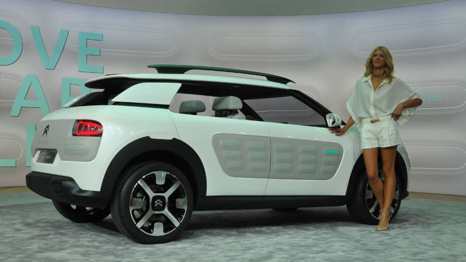 Citroen Cactus | <a href="https://beta-develop.quatrorodas.abril.com.br/saloes/frankfurt/2013/citroen-cactus-concept-752359.shtml" rel="migration">Leia mais</a>