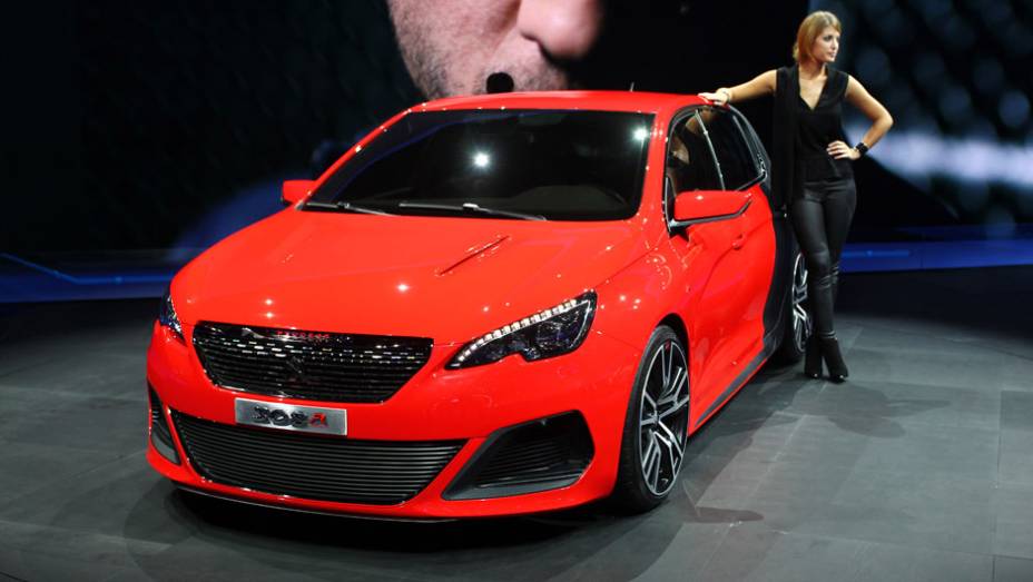 Peugeot 308 R Concept | <a href="https://beta-develop.quatrorodas.abril.com.br/saloes/frankfurt/2013/peugeot-mostra-308-r-concept-752508.shtml" rel="migration">Leia mais</a> Peugeot 308 R Concept | <a href="https://beta-develop.quatrorodas.abril.com.br/saloes/frankfurt/2013/peugeot-mostra-308-r-concept-752508.shtml" rel="migration">Leia mais</a>