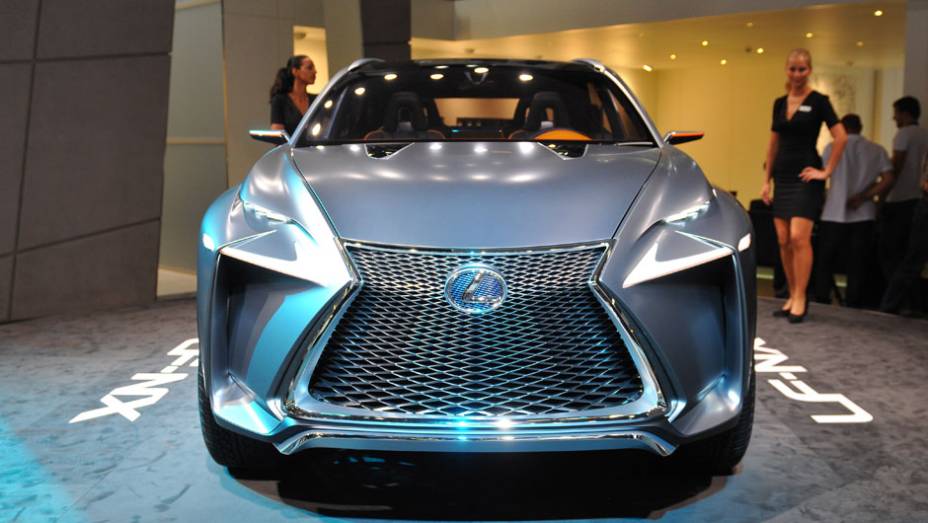 Lexus LF-NX | <a href="https://beta-develop.quatrorodas.abril.com.br/saloes/frankfurt/2013/lexus-lf-nx-752303.shtml" rel="migration">Leia mais</a>