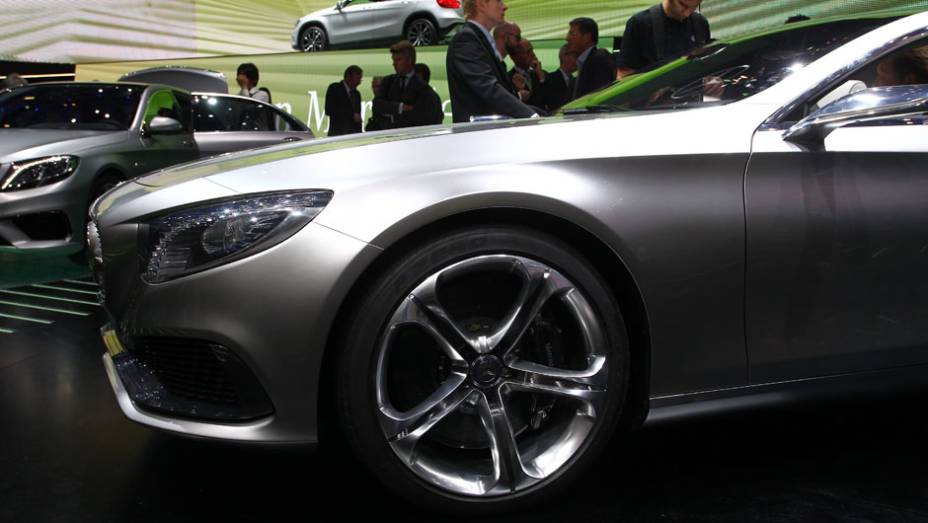 Mercedes-Benz Classe S Coupé | <a href="https://beta-develop.quatrorodas.abril.com.br/saloes/frankfurt/2013/mercedes-benz-classe-s-coupe-753066.shtml" rel="migration">Leia mais</a> Mercedes-Benz Classe S Coupé | <a href="https://beta-develop.quatrorodas.abril.com.br/saloes/frankfurt/2013/mercedes-benz-classe-s-coupe-753066.shtml" rel="migration">Leia mais</a>