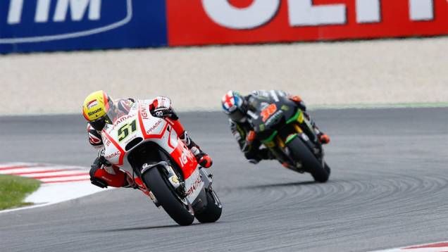 Michele Pirro foi o décimo lugar no GP de San Marino | <a href="https://beta-develop.quatrorodas.abril.com.br/moto/noticias/motogp-lorenzo-triunfa-misano-754124.shtml" rel="migration">Leia mais</a> Michele Pirro foi o décimo lugar no GP de San Marino | <a href="https://beta-develop.quatrorodas.abril.com.br/moto/noticias/motogp-lorenzo-triunfa-misano-754124.shtml" rel="migration">Leia mais</a>