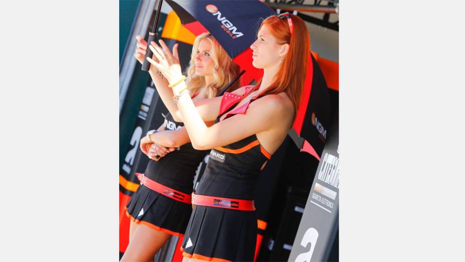 Veja as belas garotas da MotoGP, etapa de San Marino| <a href="https://beta-develop.quatrorodas.abril.com.br/moto/noticias/motogp-lorenzo-triunfa-misano-754124.shtml" rel="migration">Leia mais</a>