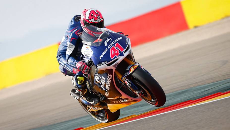 Aleix Espargaro (Power Electronics Aspar) foi o nono colocado | <a href="https://beta-develop.quatrorodas.abril.com.br/moto/noticias/motogp-marquez-lidera-sexta-feira-aragon-755443.shtml" rel="migration">Leia mais</a>