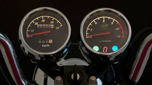 Detalhes do painel | <a href="https://beta-develop.quatrorodas.abril.com.br/moto/noticias/dafra-apresenta-novos-modelos-salao-duas-rodas-756438.shtml" rel="migration">Leia mais</a> Detalhes do painel | <a href="https://beta-develop.quatrorodas.abril.com.br/moto/noticias/dafra-apresenta-novos-modelos-salao-duas-rodas-756438.shtml" rel="migration">Leia mais</a>