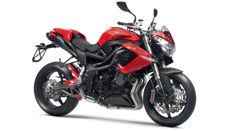 Benelli TNT R 1130 custará R$ 44.890,00 | <a href="https://beta-develop.quatrorodas.abril.com.br/moto/noticias/benelli-faz-estreia-brasil-lancamento-sete-modelos-756802.shtml" rel="migration">Leia mais</a>