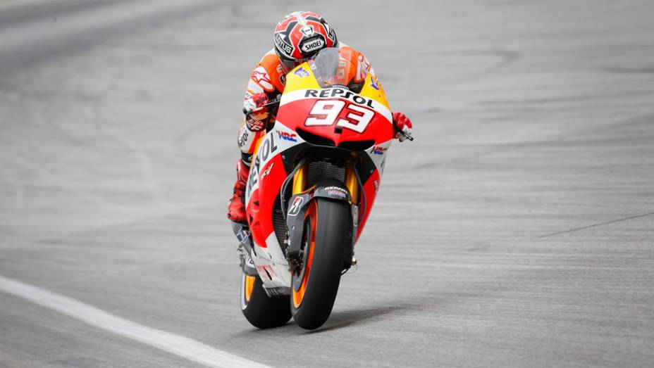 Marc Márquez conquistou o segundo lugar e pode ser campeão já na Austrália | <a href="https://beta-develop.quatrorodas.abril.com.br/moto/noticias/motogp-dani-pedrosa-vence-sepang-756916.shtml" rel="migration">Leia mais</a>