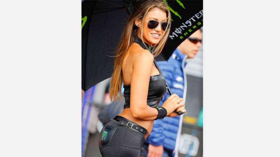 Veja as belas Garotas da MotoGP - Austrália | <a href="https://beta-develop.quatrorodas.abril.com.br/moto/noticias/motogp-lorenzo-vence-embola-campeonato-757595.shtml" rel="migration">Leia mais</a>