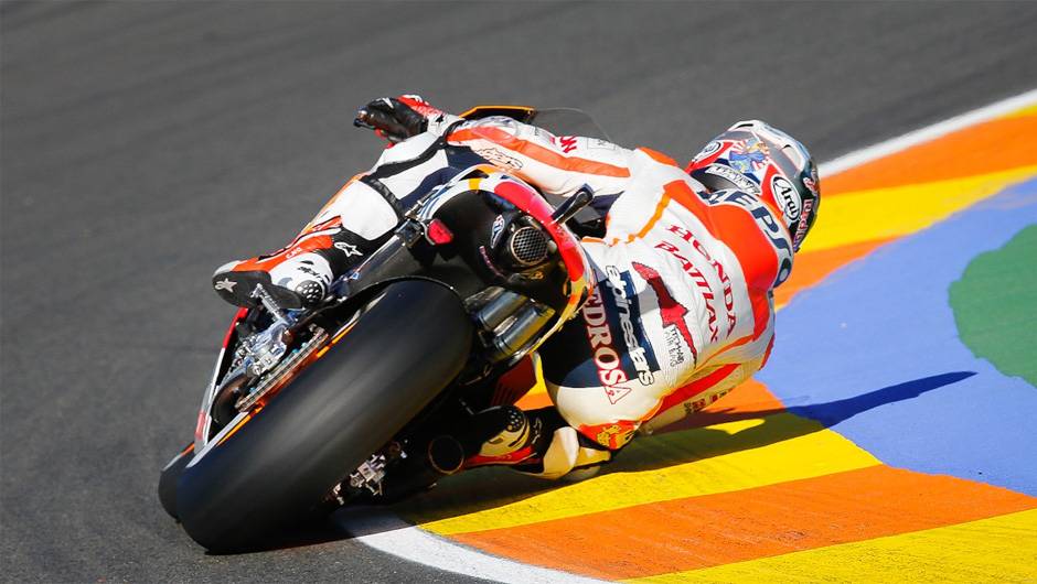 Pedrosa foi o segundo melhor | <a href="https://beta-develop.quatrorodas.abril.com.br/moto/noticias/motogp-marquez-mais-rapido-valencia-nesta-sexta-759752.shtml" rel="migration">Leia mais</a>