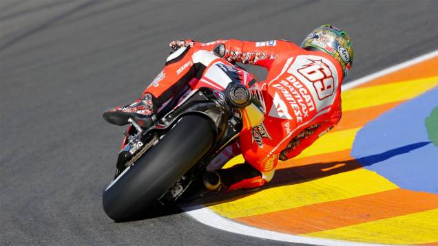 Hayden fechou a lista dos dez melhores no gri de largada | <a href="https://beta-develop.quatrorodas.abril.com.br/moto/noticias/motogp-marquez-largara-pole-valencia-759861.shtml" rel="migration">Leia mais</a> Hayden fechou a lista dos dez melhores no gri de largada | <a href="https://beta-develop.quatrorodas.abril.com.br/moto/noticias/motogp-marquez-largara-pole-valencia-759861.shtml" rel="migration">Leia mais</a>