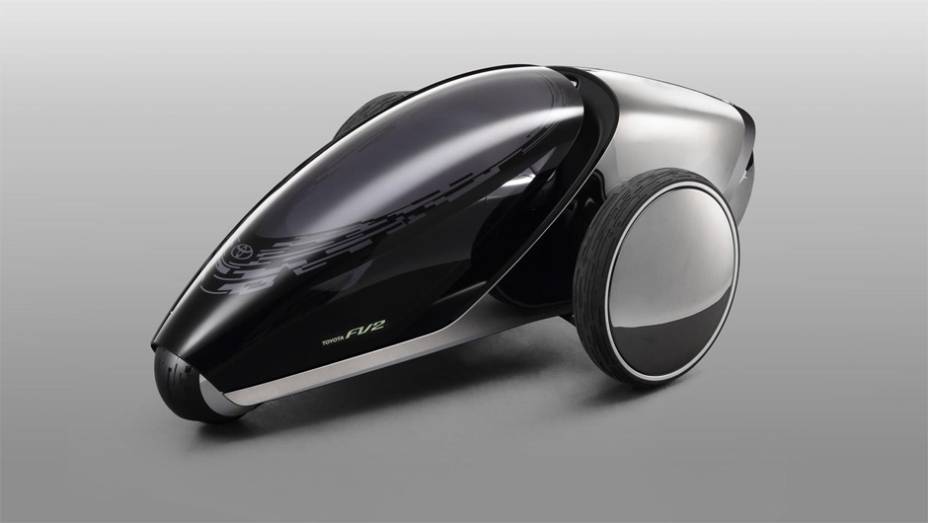 Toyota mostra conceito FV2 em T&oacute;quio | <a href="https://beta-develop.quatrorodas.abril.com.br/noticias/saloes/toquio-2013/toyota-anuncia-carros-conceito-toquio-759452.shtml" rel="migration">Leia mais</a>
