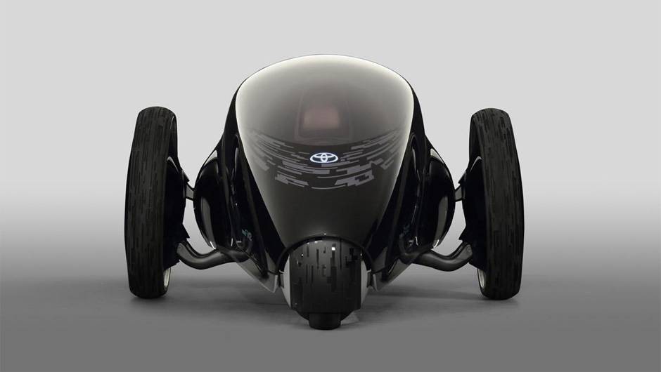 O FV2 ostenta o lema "Fun to Drive" ("Divers&atilde;o ao dirigir") | <a href="https://beta-develop.quatrorodas.abril.com.br/noticias/saloes/toquio-2013/toyota-anuncia-carros-conceito-toquio-759452.shtml" rel="migration">Leia mais</a>