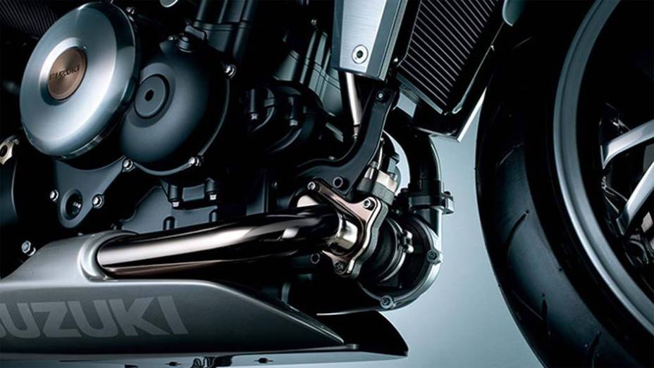 Detalhe do motor | <a href="https://beta-develop.quatrorodas.abril.com.br/moto/noticias/suzuki-mostra-recursion-concept-761664.shtml" rel="migration">Leia mais</a>