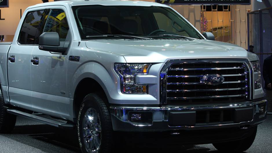 Ford F-150 | <a href="https://beta-develop.quatrorodas.abril.com.br/noticias/saloes/detroit-2014/ford-exibe-nova-f-150-769415.shtml" rel="migration">Leia mais</a> Ford F-150 | <a href="https://beta-develop.quatrorodas.abril.com.br/noticias/saloes/detroit-2014/ford-exibe-nova-f-150-769415.shtml" rel="migration">Leia mais</a>