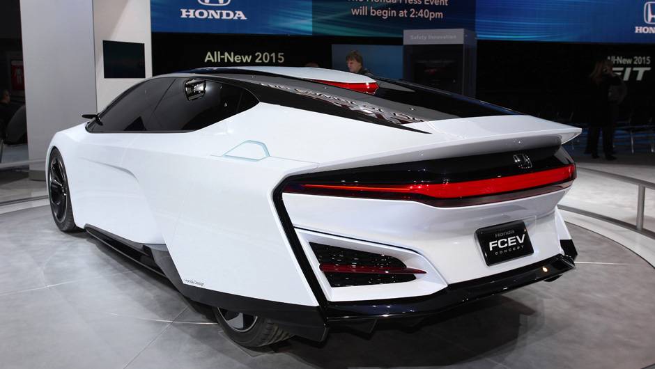 Honda FCEV concept | <a href="https://beta-develop.quatrorodas.abril.com.br/noticias/saloes/detroit-2014" rel="migration">Tudo sobre o Sal&atilde;o!</a>