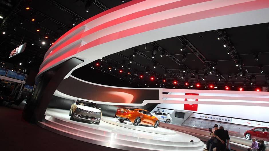 Estande da Nissan | <a href="https://beta-develop.quatrorodas.abril.com.br/noticias/saloes/detroit-2014" rel="migration">Tudo sobre o Salão de Detroit!</a> Estande da Nissan | <a href="https://beta-develop.quatrorodas.abril.com.br/noticias/saloes/detroit-2014" rel="migration">Tudo sobre o Salão de Detroit!</a>