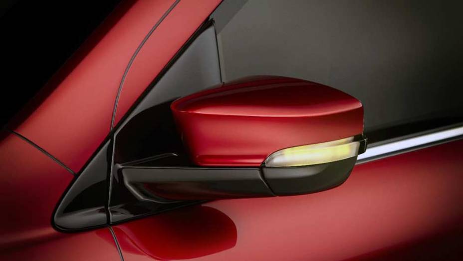 Data de estreia do Ka Sedan no Brasil não foi revelada | <a href="https://beta-develop.quatrorodas.abril.com.br/noticias/fabricantes/ford-divulga-imagens-oficiais-novo-ka-sedan-772215.shtml" rel="migration">Leia mais</a>