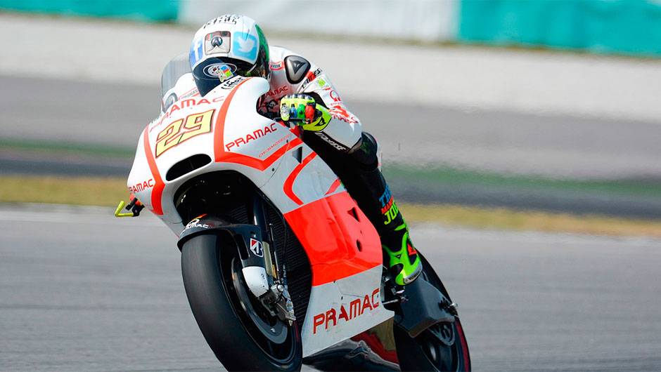 Andrea Iannone foi o oitavo | <a href="https://beta-develop.quatrorodas.abril.com.br/moto/noticias/motogp-marquez-lidera-primeiro-dia-testes-sepang-772341.shtml" rel="migration">Leia mais</a>