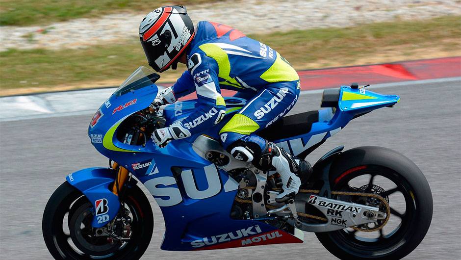 Randy de Puniet testou a Suzuki, que pode voltar &agrave; categoria em 2015 | <a href="https://beta-develop.quatrorodas.abril.com.br/moto/noticias/motogp-marquez-lidera-primeiro-dia-testes-sepang-772341.shtml" rel="migration">Leia mais</a>