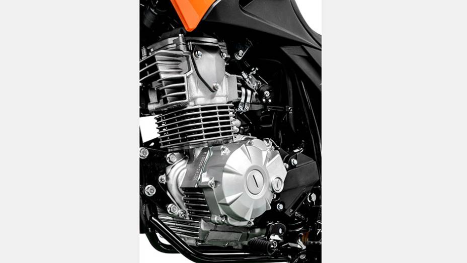 A Yamaha Crosser 150 est&aacute; equipada com o motor Blueflex de 2&ordf; gera&ccedil;&atilde;o, SOHC (Single Over Head Camshaft) de 149,3 cm&sup3; e quatro tempos com inje&ccedil;&atilde;o eletr&ocirc;nica | <a href="https://beta-develop.quatrorodas.abril.com.br/moto/noticias/yamaha-lanca-crosser-150-r-9-050-00-773044" rel="migration"></a>