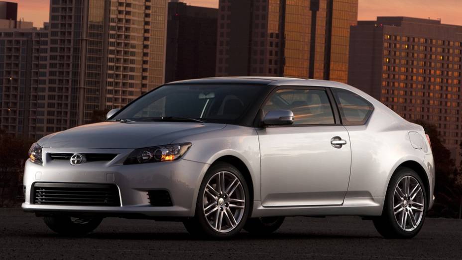 Scion - 153 PP100 | <a href="https://beta-develop.quatrorodas.abril.com.br/noticias/fabricantes/estudo-mostra-problemas-carros-novos-aumentou-773266.shtml" rel="migration">Leia mais</a>