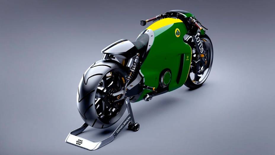 Lotus C-01 2014 está equipada com um motor V-Twin derivado da KTM RC8 R, de cerca de 200 cavalos de potência | <a href="https://beta-develop.quatrorodas.abril.com.br/moto/noticias/lotus-divulga-imagens-oficiais-c-01-2014-774284.shtml" rel="migration">Leia mais</a>