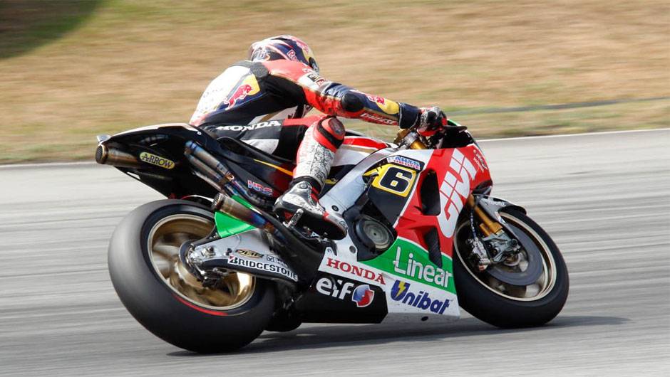 O alem&atilde;o Stefan Bradl foi o quinto | <a href="https://beta-develop.quatrorodas.abril.com.br/moto/noticias/motogp-rossi-pedrosa-sao-mais-rapidos-sepang-775026.shtml" rel="migration">Leia mais</a>