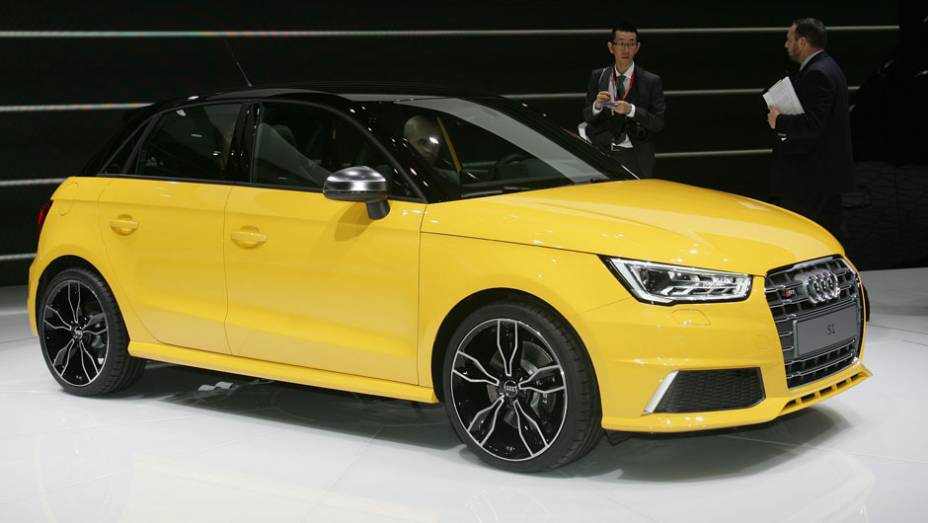 Audi S1 | <a href="https://beta-develop.quatrorodas.abril.com.br/noticias/saloes/genebra-2014/audi-s1-confirmado-salao-genebra-771121.shtml" rel="migration">Leia mais</a>| <a href="https://beta-develop.quatrorodas.abril.com.br/galerias/saloes/genebra/2014/direto-genebra-parte-1-775644.shtml" rel="migration">Veja ma</a>