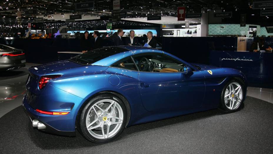 Pininfarina Ferrari California T | <a href="https://beta-develop.quatrorodas.abril.com.br/noticias/saloes/genebra-2014/ferrari-apresenta-california-t-773120.shtml" rel="migration">Leia mais</a>| <a href="https://beta-develop.quatrorodas.abril.com.br/galerias/saloes/genebra/2014/direto-genebra-parte-" rel="migration"></a>