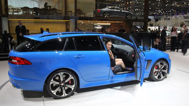 Jaguar XFR-S Sportbrake | <a href="https://beta-develop.quatrorodas.abril.com.br/noticias/saloes/genebra-2014/jaguar-mostra-xkr-s-sportbrake-774542.shtml" rel="migration">Leia mais</a>| <a href="https://beta-develop.quatrorodas.abril.com.br/galerias/saloes/genebra/2014/direto-genebra-parte-1-775644." rel="migration"></a> Jaguar XFR-S Sportbrake | <a href="https://beta-develop.quatrorodas.abril.com.br/noticias/saloes/genebra-2014/jaguar-mostra-xkr-s-sportbrake-774542.shtml" rel="migration">Leia mais</a>| <a href="https://beta-develop.quatrorodas.abril.com.br/galerias/saloes/genebra/2014/direto-genebra-parte-1-775644." rel="migration"></a>