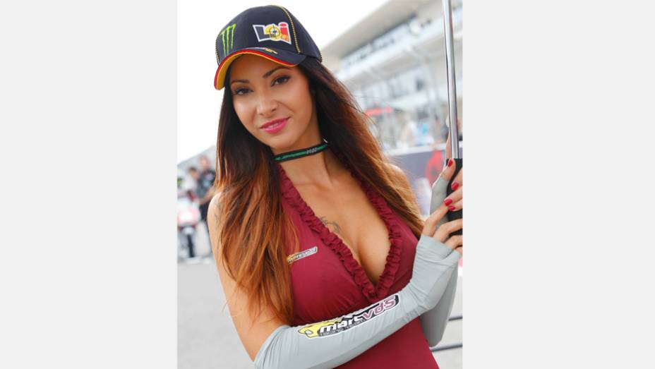 Veja as belas garotas da MotoGP em Austin