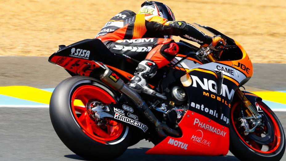 Aleix Espargar&oacute; foi o nono | <a href="https://beta-develop.quatrorodas.abril.com.br/moto/noticias/motogp-marquez-domina-treino-livre-franca-783040.shtml" rel="migration">Leia mais</a>